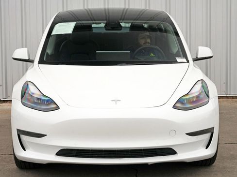 Used 2022 Tesla Model 3 image 46