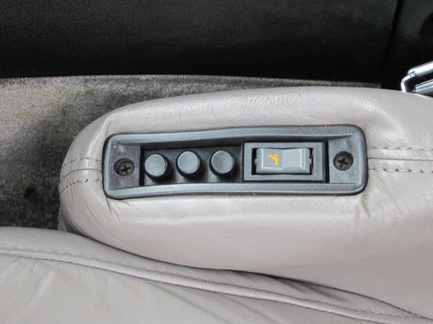 Used 1990 Chevrolet Corvette ZR-1 image 31