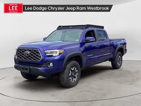 Used 2023 Toyota Tacoma TRD Off-Road w/ Technology Package AWD/4WD image 1