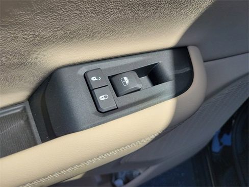 New 2025 Jeep Grand Cherokee L Limited w/ Luxury Tech Group II image 15