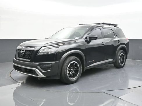 Used 2024 Nissan Pathfinder Rock Creek AWD/4WD image 4