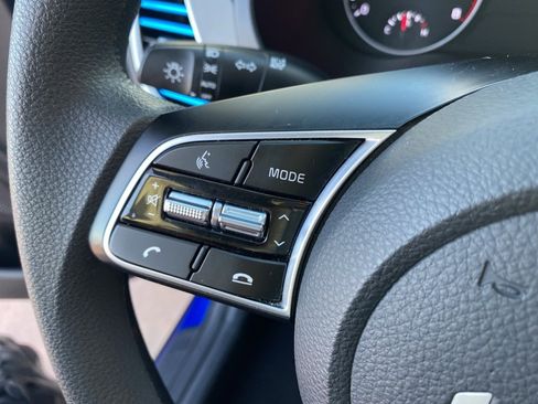 Certified 2022 Kia Seltos LX image 26