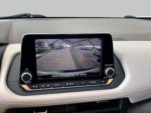 Certified 2023 Nissan Rogue SV w/ SV Premium B Package FWD image 27