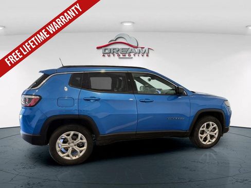 Used 2024 Jeep Compass Latitude AWD/4WD image 19