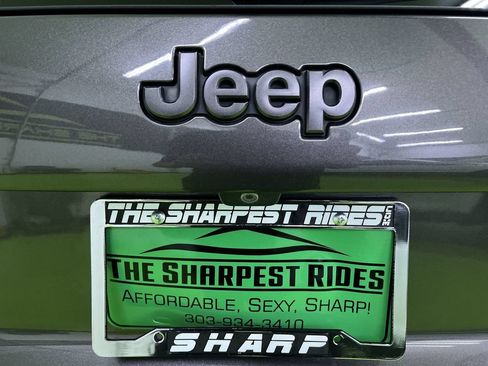 Used 2019 Jeep Cherokee High Altitude AWD/4WD image 13