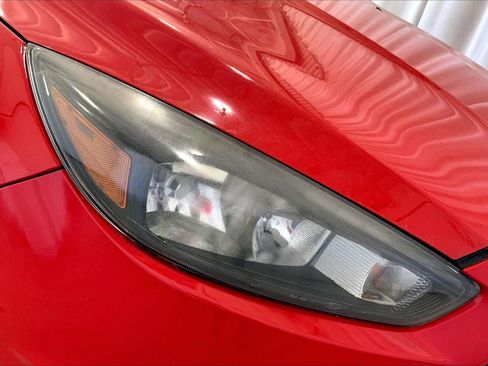 Used 2015 Ford Focus ST image 12