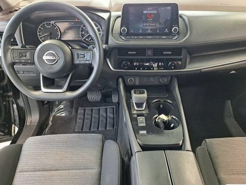 Used 2023 Nissan Rogue SV FWD image 25