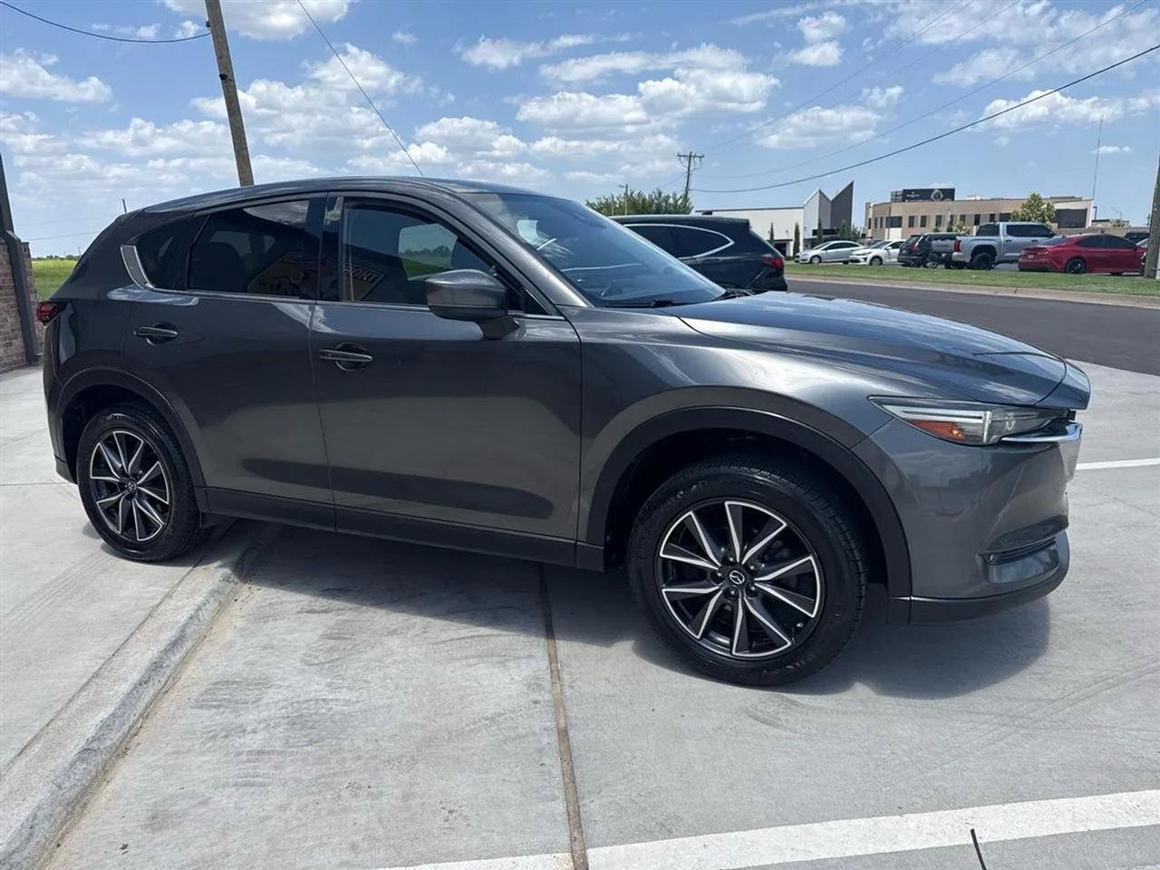 Used 2017 MAZDA CX-5 Grand Touring AWD/4WD image 8