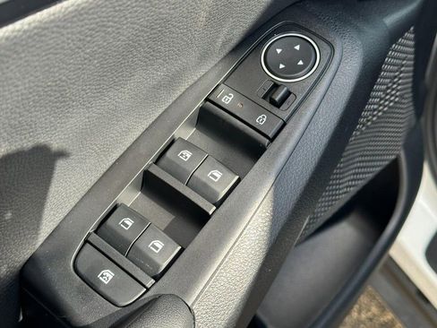 New 2026 Kia Seltos EX image 14