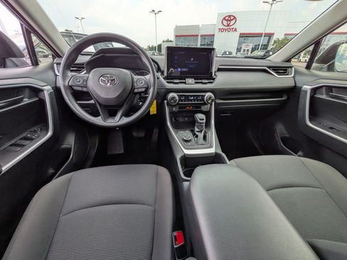 Certified 2025 Toyota RAV4 LE AWD/4WD image 13