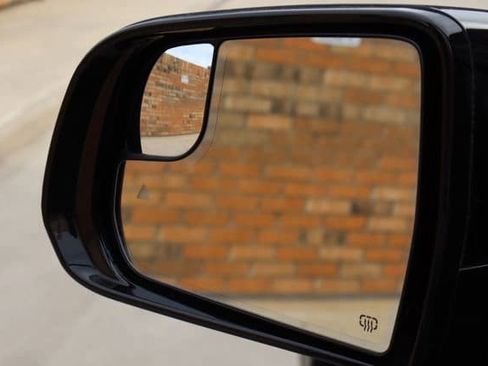 Used 2023 Jeep Wagoneer Series II RWD image 26