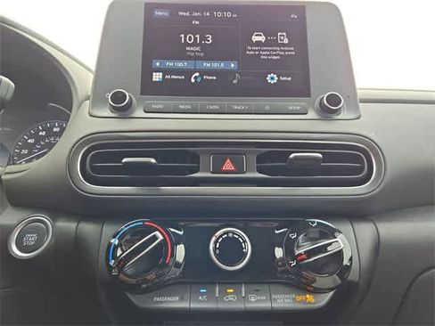 Used 2023 Hyundai Kona SEL image 27