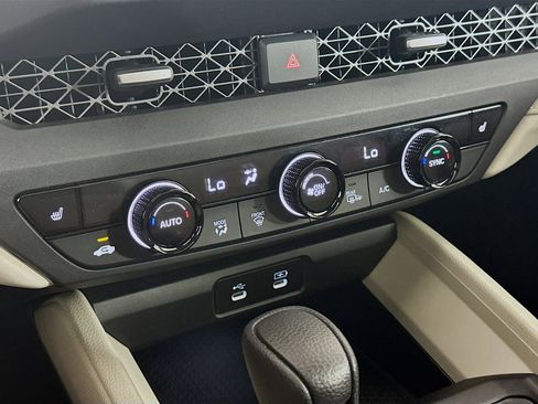 Used 2024 Honda Accord EX image 22