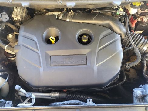 Used 2015 Ford Edge SEL w/ Equipment Group 201A image 30