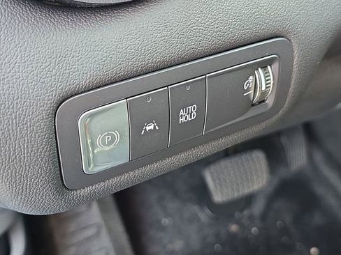 New 2025 Chevrolet Blazer EV LT image 17