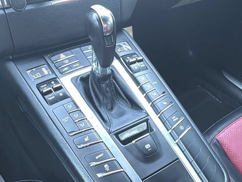 Used 2016 Porsche Macan S AWD/4WD image 30