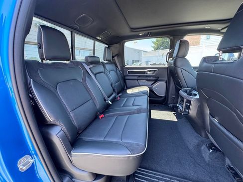 New 2026 RAM 1500 Laramie AWD/4WD image 22