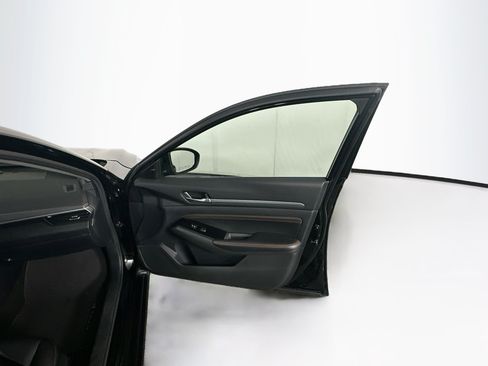 Used 2023 Nissan Altima 2.5 SR AWD/4WD image 30