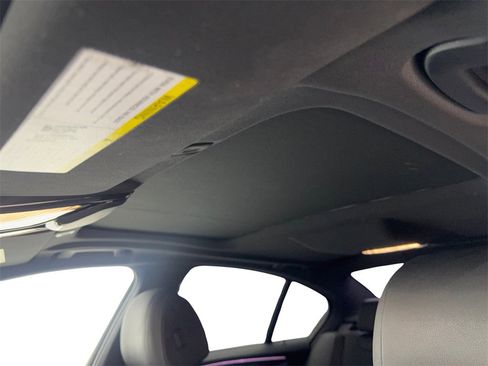 Used 2022 BMW 530i w/ Premium Package image 73