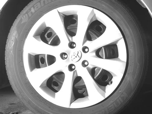 Used 2025 Toyota Corolla LE image 13