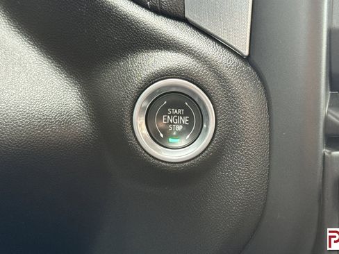 Certified 2021 GMC Sierra 1500 SLE image 23