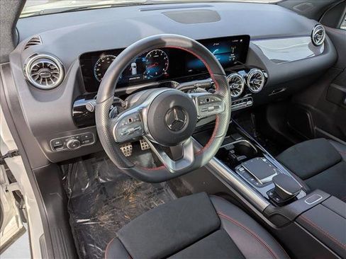 Certified 2023 Mercedes-Benz GLA 35 AMG 4MATIC image 10