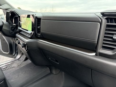 Certified 2024 Chevrolet Silverado 2500 LT image 36