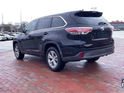 Used 2015 Toyota Highlander Plus image 7
