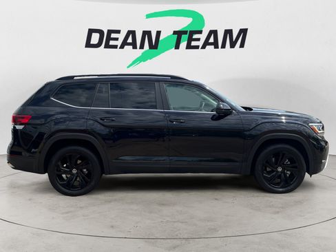 Used 2022 Volkswagen Atlas SE AWD/4WD image 9