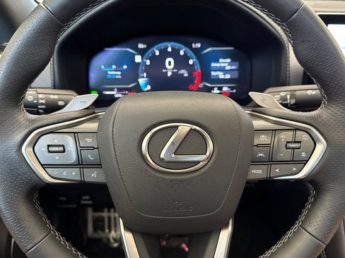 Used 2026 Lexus IS 350 F Sport w/ Accessory Package Z1 RWD image 22