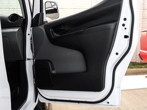 Used 2021 Nissan NV200 SV w/ Back Door Glass Package FWD image 39