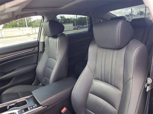 Used 2021 Honda Accord EX-L image 12