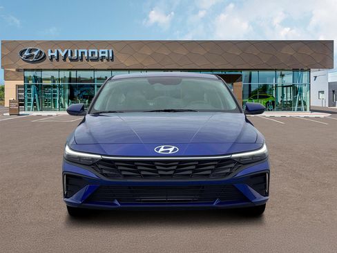 New 2026 Hyundai Elantra SE w/ Cargo Package image 11
