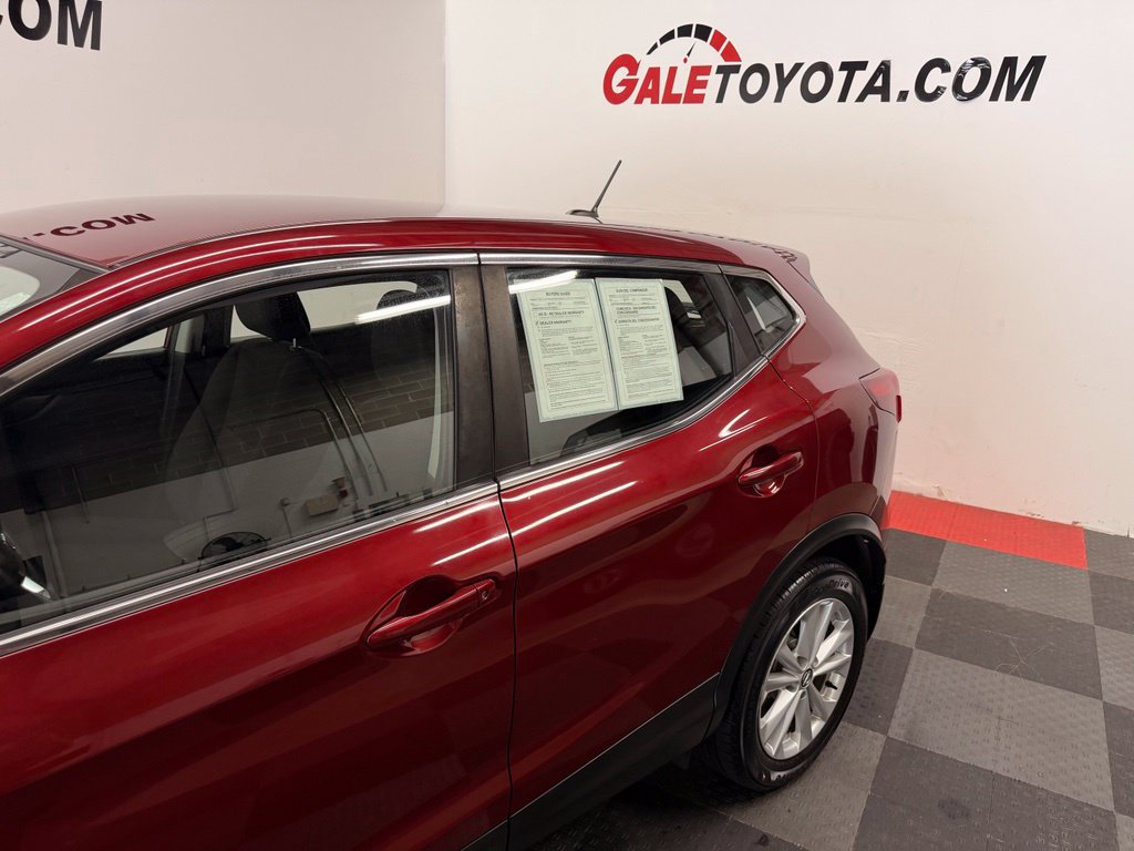 Used 2019 Nissan Rogue Sport S w/ Appearance Package AWD/4WD image 7