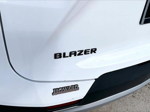 Used 2021 Chevrolet Blazer LT FWD image 30