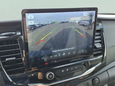 Used 2024 Ford Transit 350 XLT RWD image 9
