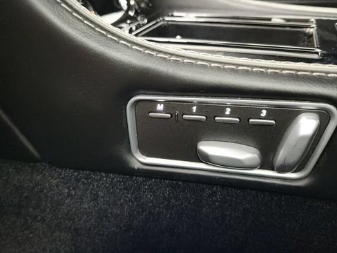 Used 2015 Aston Martin DB9 Coupe RWD image 65