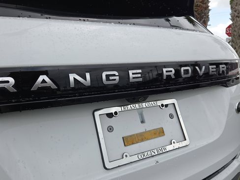 Used 2022 Land Rover Range Rover Evoque S AWD/4WD image 35