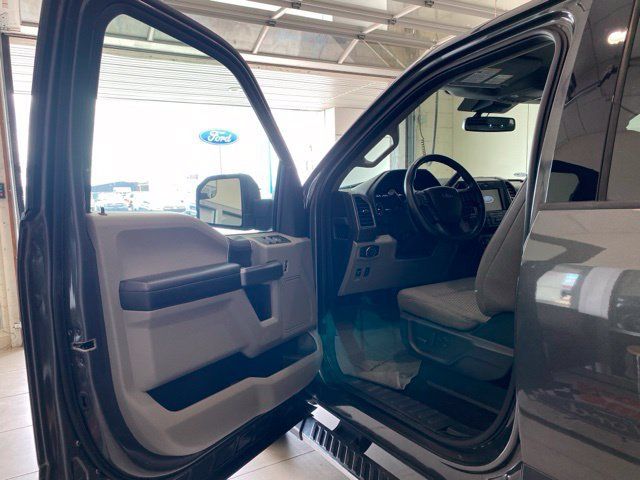 Used 2020 Ford F150 XLT w/ Equipment Group 302A Luxury AWD/4WD image 9
