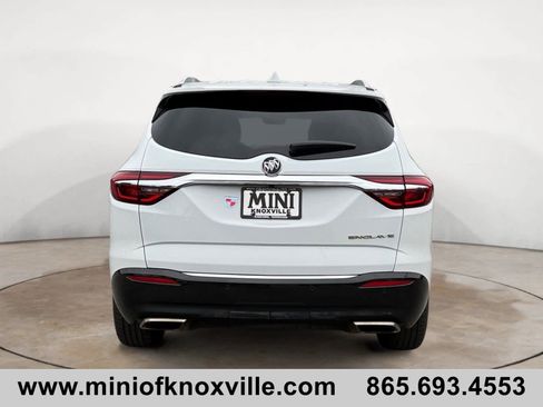 Used 2019 Buick Enclave Essence image 4