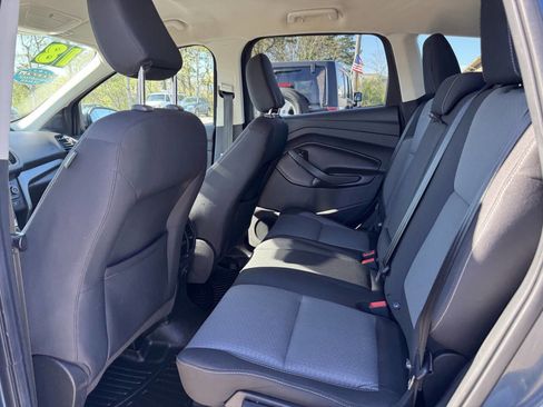 Used 2018 Ford Escape SE w/ SE Sync 3 Package FWD image 24