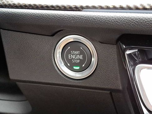 New 2026 Chevrolet Traverse High Country image 15