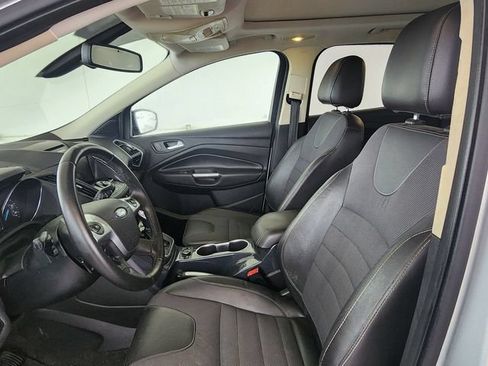 Used 2013 Ford Escape Titanium w/ Class II Trailer Tow Pkg FWD image 13