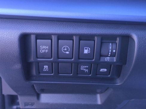 Used 2023 Subaru Crosstrek Hybrid w/ Moonroof Package w/Navigation image 25