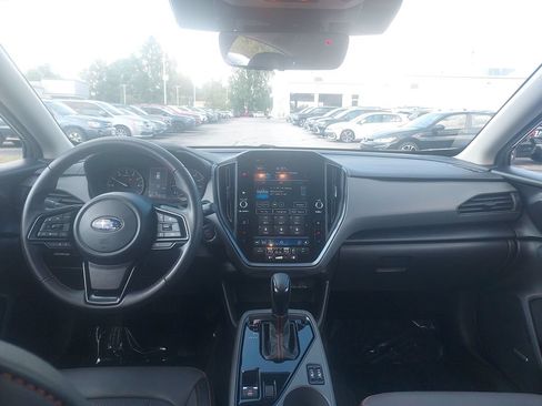Certified 2025 Subaru Crosstrek 2.5i Limited AWD/4WD image 9