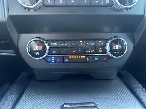 Used 2021 Ford Expedition Limited RWD image 27