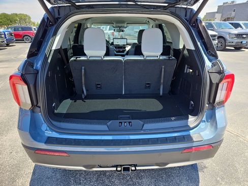 New 2026 Ford Explorer Active w/ Active Comfort Package RWD image 18
