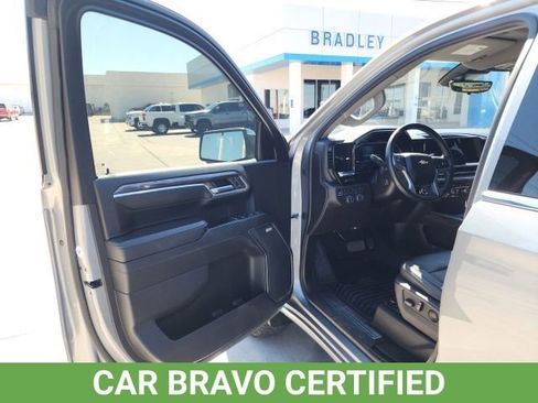 Certified 2024 Chevrolet Silverado 1500 LTZ w/ Technology Package AWD/4WD image 27