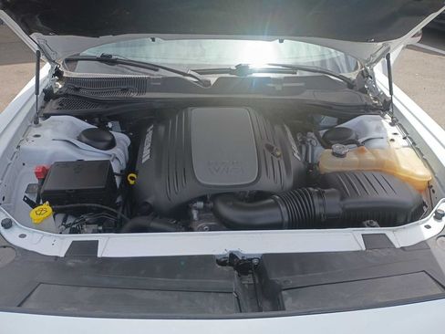 Used 2019 Dodge Challenger R/T RWD image 18