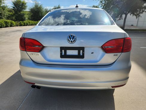 Used 2014 Volkswagen Jetta SE image 8